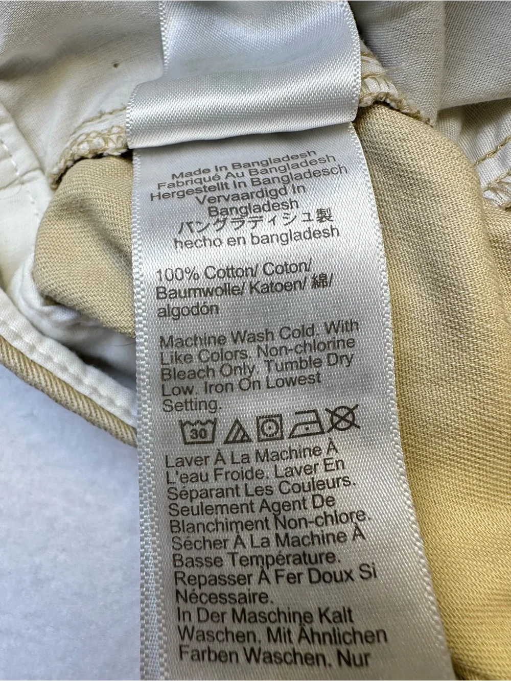 J. Crew Women’s Flat Front Essential Khaki Cotton Chino Shorts | Size 4, 4” EUC